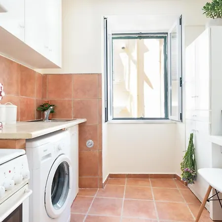 Apartment Old Town Gem - Elegant Guilford *