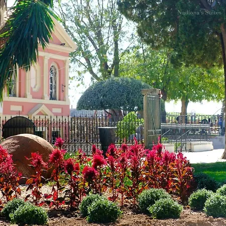 Old Town Gem - Elegant Guilford *