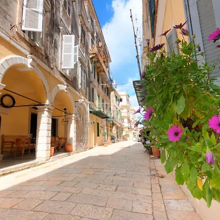 Old Town Gem - Elegant Guilford דירה *